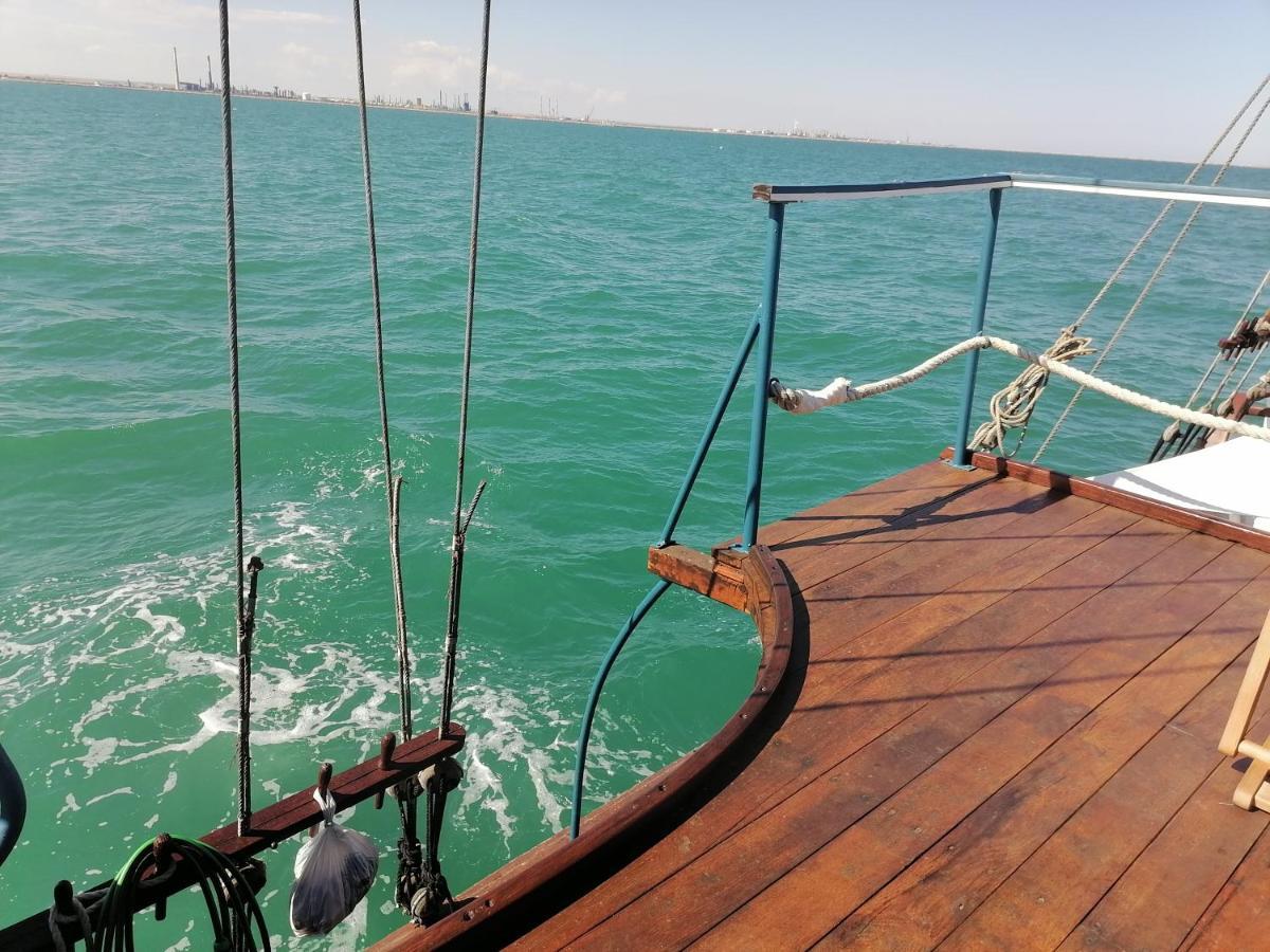 Corabia Santa Marina Hotell Sulina Eksteriør bilde