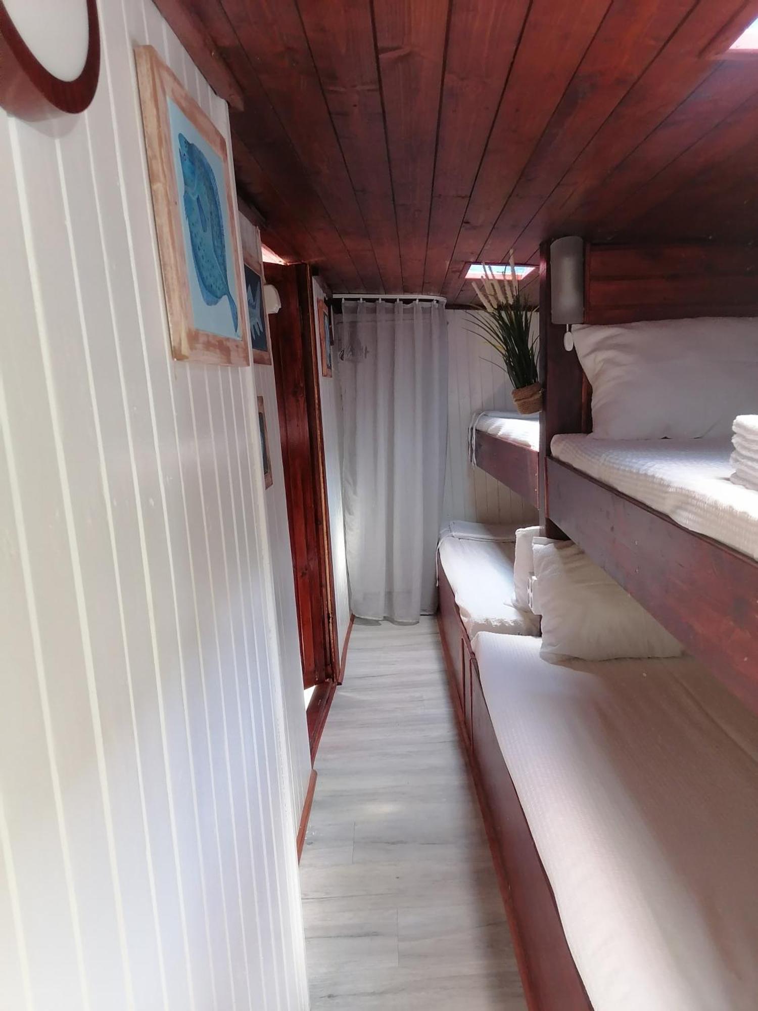 Corabia Santa Marina Hotell Sulina Eksteriør bilde